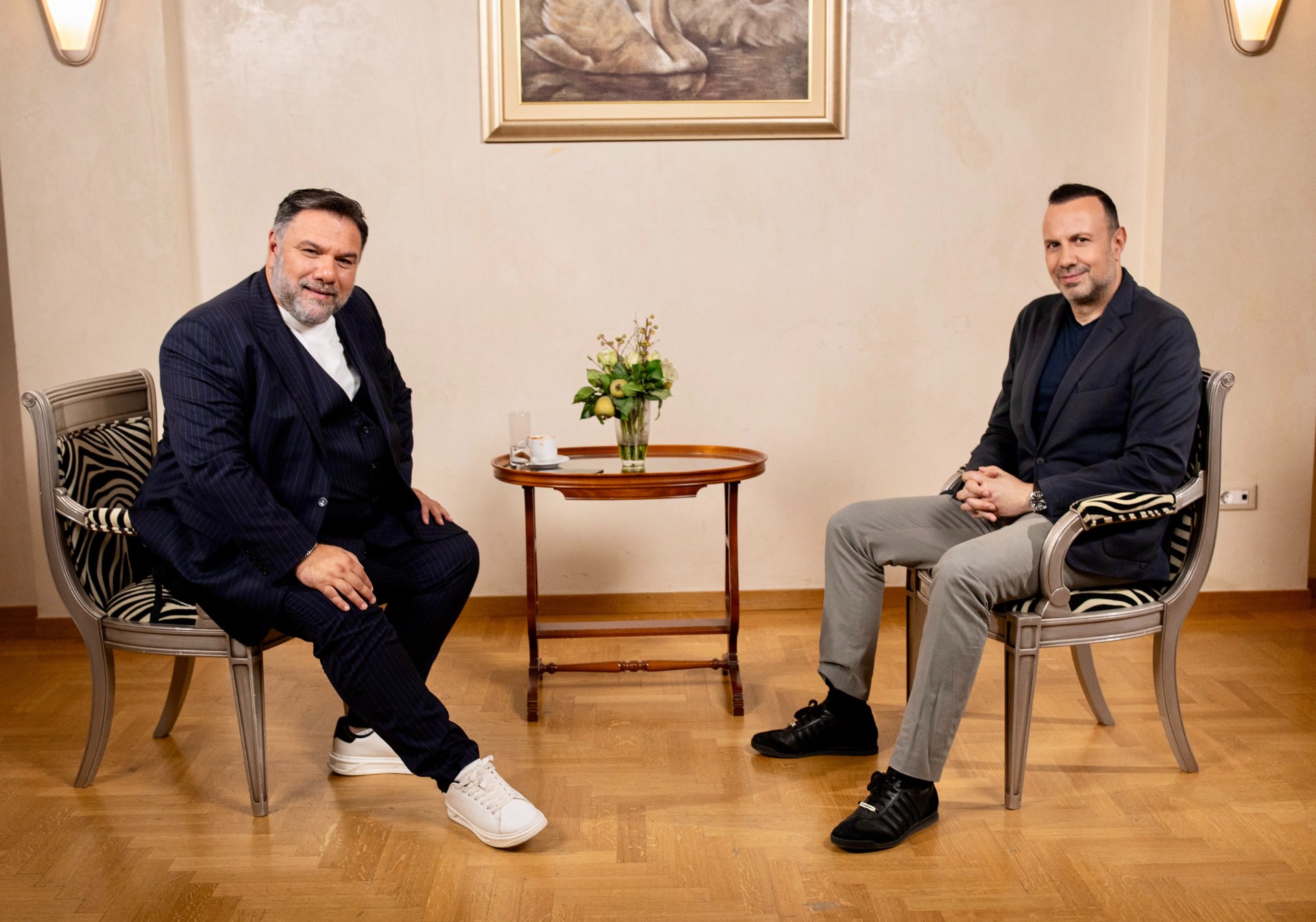 «ΤΕΤ-Α-ΤΕΤ στον ALPHA»: Κάνει πρεμιέρα με τον επιτυχημένο παρουσιαστή Γρηγόρη Αρναούτογλου