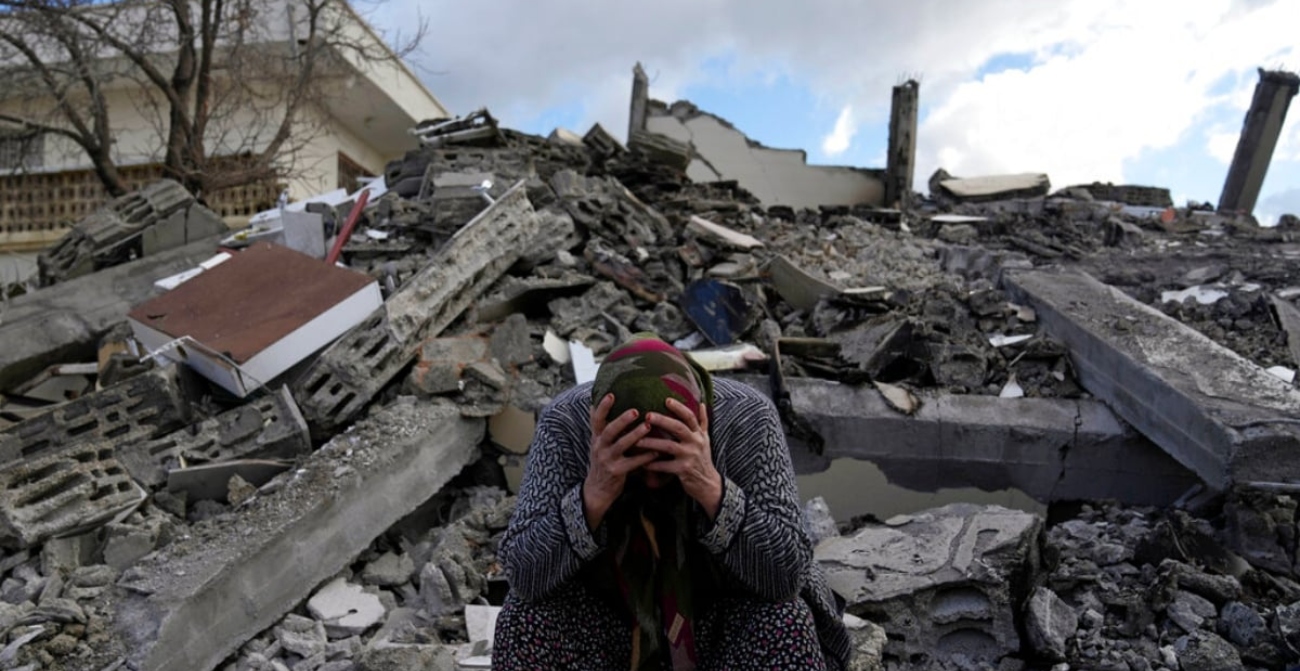 Κώστας Παπαζάχος: «Κάποια στιγμή θα γίνει στην Ελλάδα σεισμός σαν της Τουρκίας»