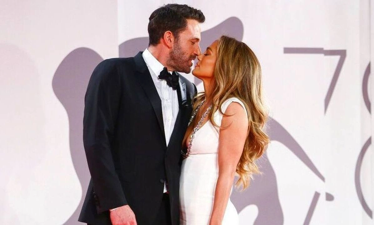 Jennifer Lopez: Η ερωτική εξομολόγηση για την πρώτη επέτειο γάμου με τον Ben Affleck