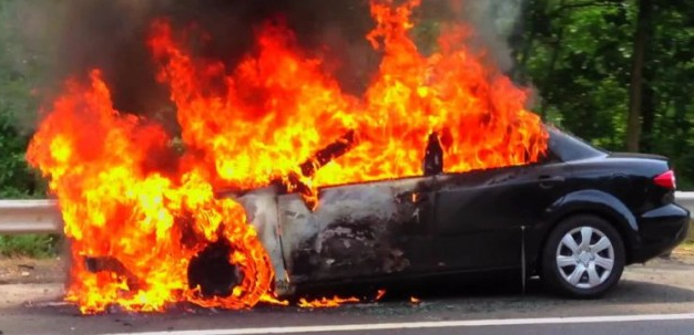 ΛΕΜΕΣΟΣ: Πυρπόλησαν όχημα 37χρονου-  Καταστράφηκε ολοσχερώς