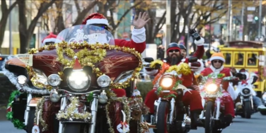 Άγιοι Βασίληδες παρελαύνουν με Harley Davidson κατά της παιδικής κακοποίησης στο Τόκιο 