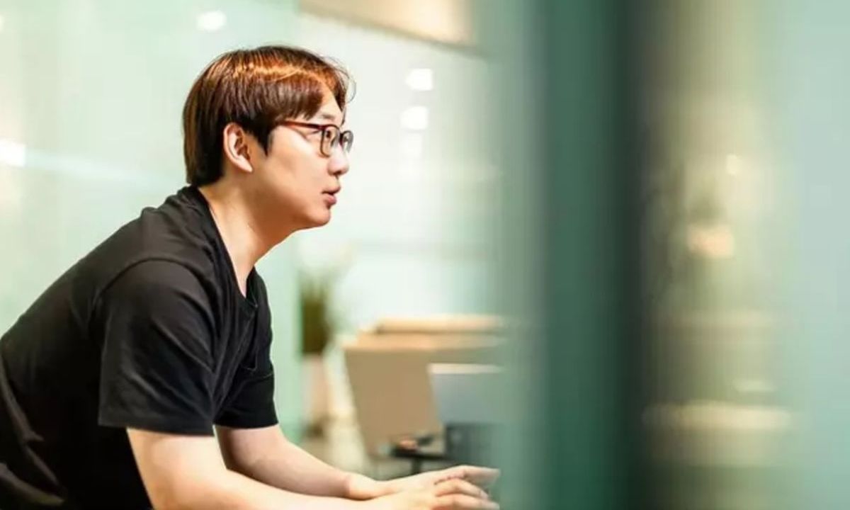 Ο άνθρωπος με το μεγαλύτερο IQ του κόσμου προβλέπει το μέλλον των κρυπτονομισμάτων