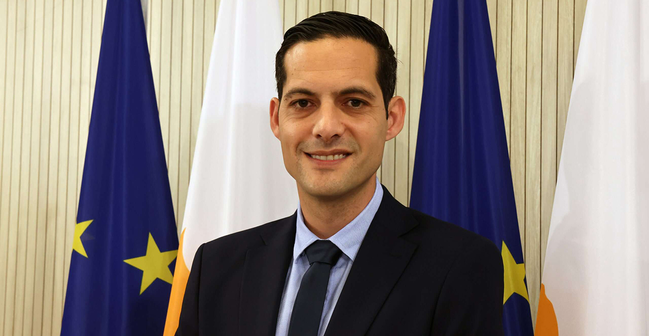 Λετυμπιώτης: Στόχος μια άτυπη συνάντηση να είναι «το σκαλοπάτι» για επανέναρξη συνομιλιών
