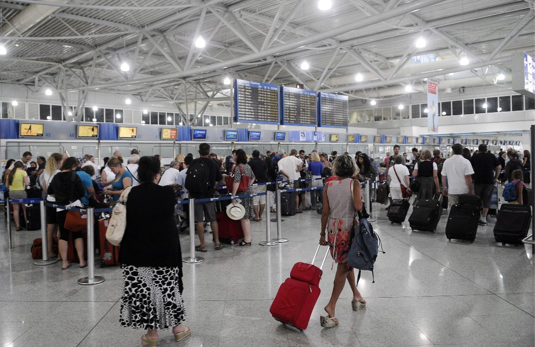 Εφιάλτης στα αεροδρόμια: Ποια ευρωπαϊκά hubs έχουν τις μεγαλύτερες καθυστερήσεις