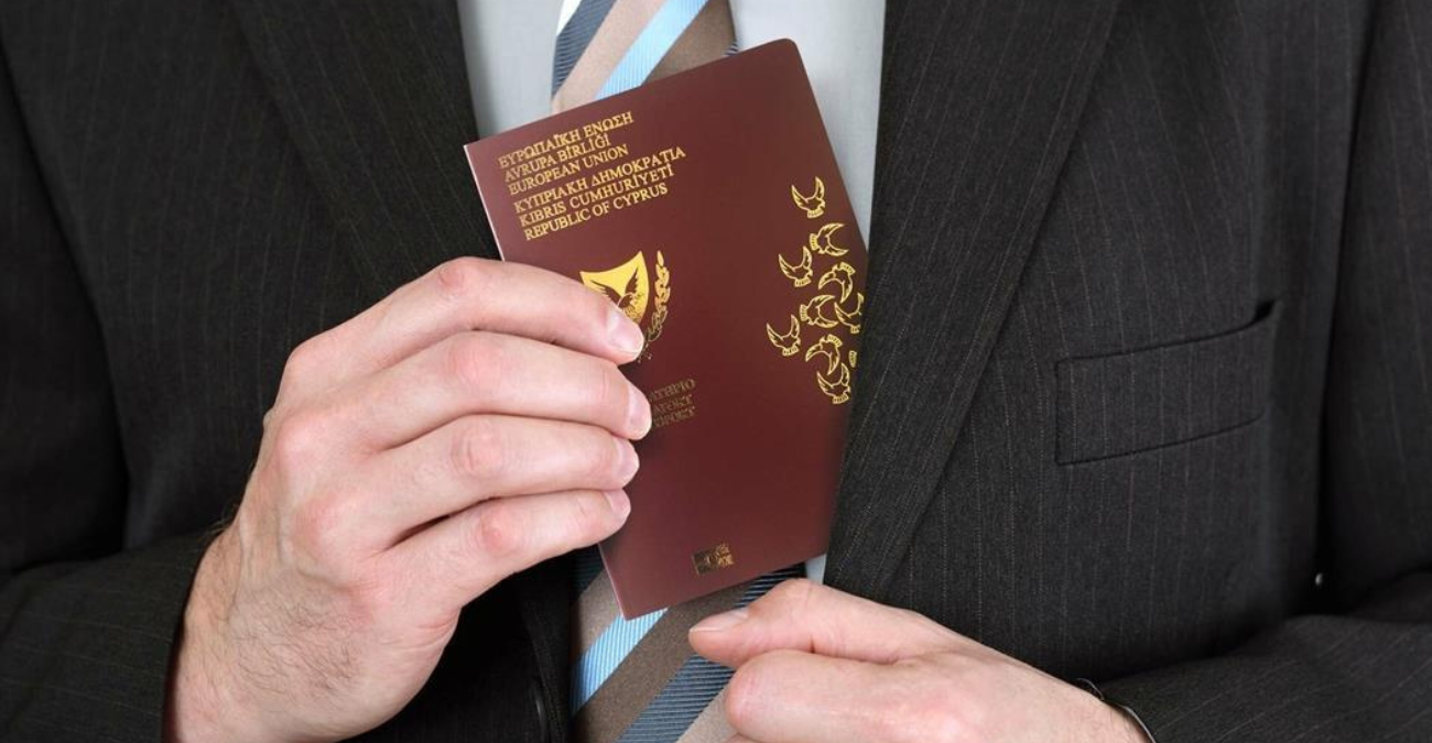 «Διαχρονική η απόλυτη διακριτική εξουσία του Υπουργικού» - Η θέση της υπεράσπισης για τις πολιτογραφήσεις