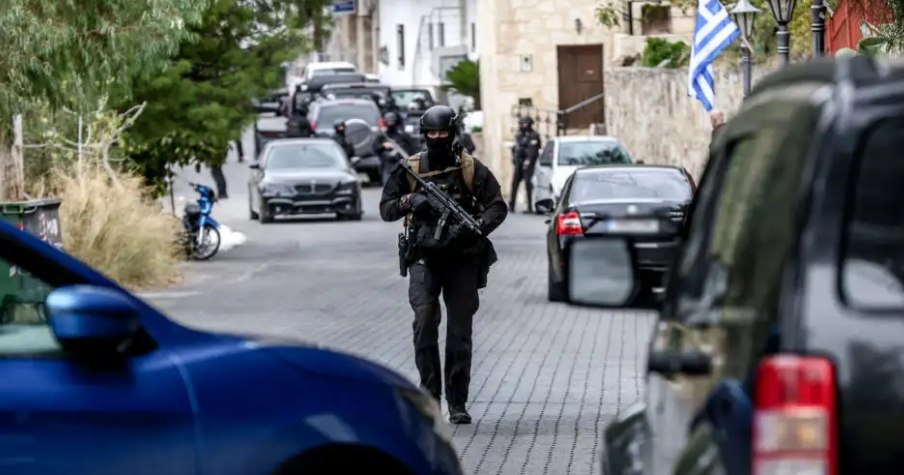 Κρήτη: «Ζωσμένο» από αστυνομικούς το χωριό Βορίζια μετά τους πυροβολισμούς, σήμερα η κηδεία του 39χρονου - Φόβοι για νέο κύκλο αίματος