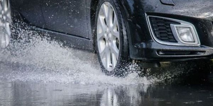 Οδηγοί προσοχή: Ολισθηροί λόγω χαλαζόπτωσης οι δρόμοι προς Τρόοδος – Ποιοι δρόμοι επηρεάζονται