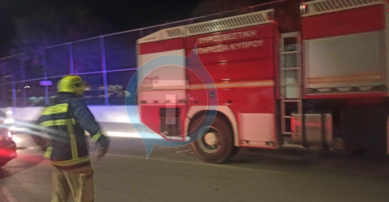Φωτιά σε Νηπιαγωγείο στη Λάρνακα - Νεαροί αναστάτωσαν την περιοχή με κροτίδες ρόπαλα και σιδερολοστούς