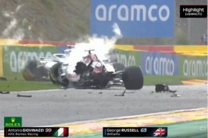 Formula 1: ΤΡΟΜΑΚΤΙΚΟ ατύχημα στο Σπα για Τζοβινάτσι-Ράσελ (ΒΙΝΤΕΟ)