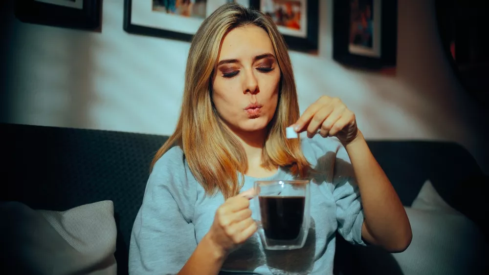 Σας αρέσουν πολύ τα γλυκά; Δείτε ποια ψυχική διαταραχή σας απειλεί