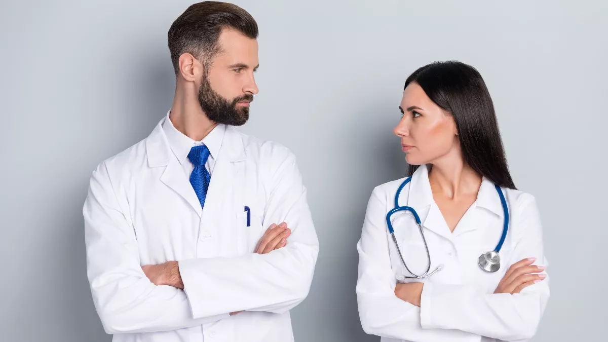 Ο γιατρός σας είναι άνδρας ή γυναίκα; Δείτε πώς η απάντηση επηρεάζει την υγεία και τη μακροζωία σας