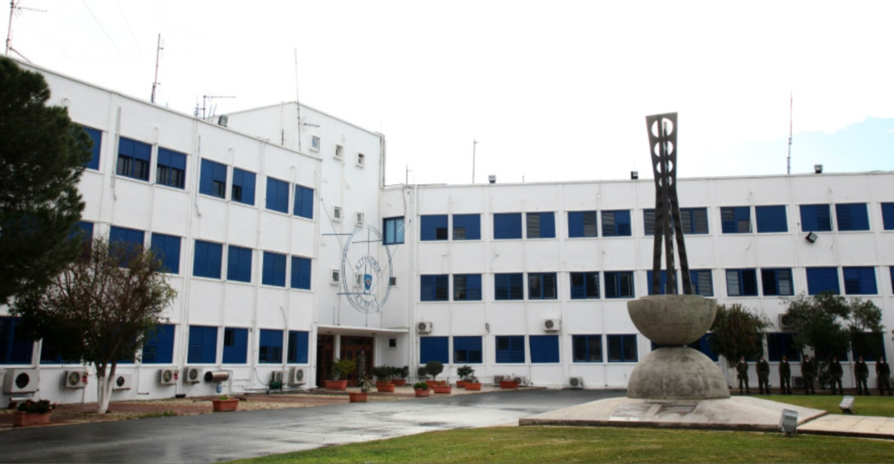 Υπόθεση βαρυποινίτη: Δεσμοφύλακας η 26χρονη που συνελήφθη