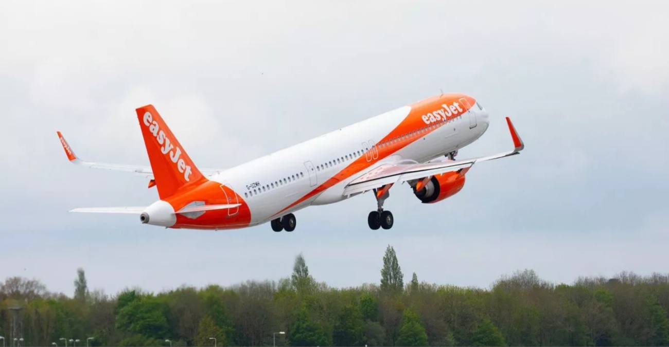 Χαμός σε πτήση της Easyjet - Επιβάτης προσπάθησε να εισέλθει στο πιλοτήριο