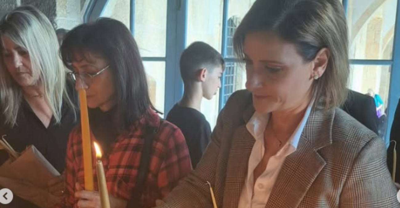 Φιλίππα Καρσερά: Η Πρώτη Κυρία στο κατεχόμενο μοναστήρι του Αποστόλου Ανδρέα στην Καρπασία  - Δείτε φωτογραφίες