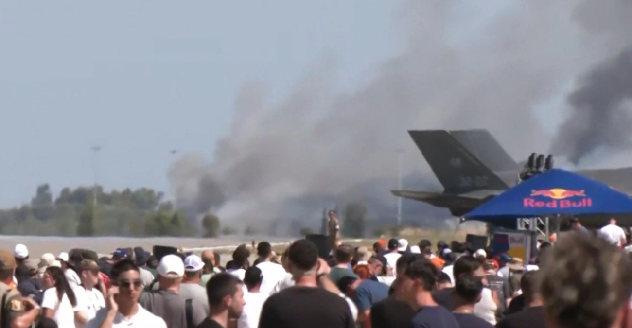 Ατύχημα στο Athens Flying Week: Επεσε Phantom κατά τη διάρκεια επίδειξης