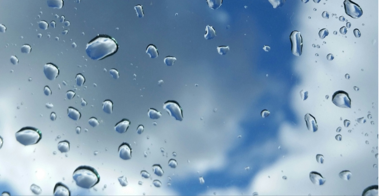 Σκόνη, ζέστη και… λίγες βροχές: Πώς θα διαμορφωθεί το σκηνικό του καιρού τις επόμενες μέρες