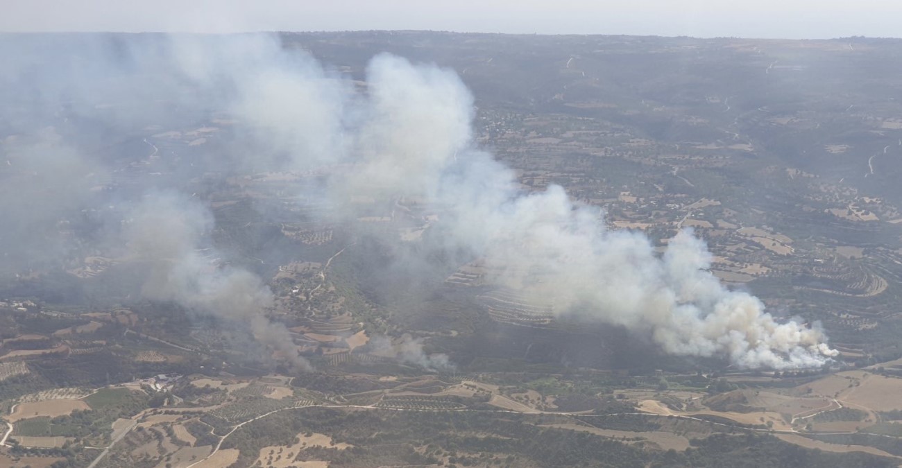 Νέα πυρκαγιά στην Πάφο: Εκκενώνονται οικίες - Σε εφαρμογή το σχέδιο «Ίκαρος 2» - Δείτε βίντεο