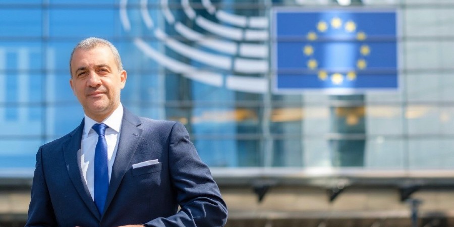 Λουκάς Φουρλάς: «Οι άνθρωποι μπροστά, κανείς να μην μείνει πίσω» - Εισηγητής για το Ευρωπαϊκό ‘Έτος Δεξιοτήτων 2023