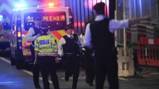 Συναγερμός στη Βρετανία: Πυροβολισμοί στο Μάντσεστερ - Δέκα τραυματίες