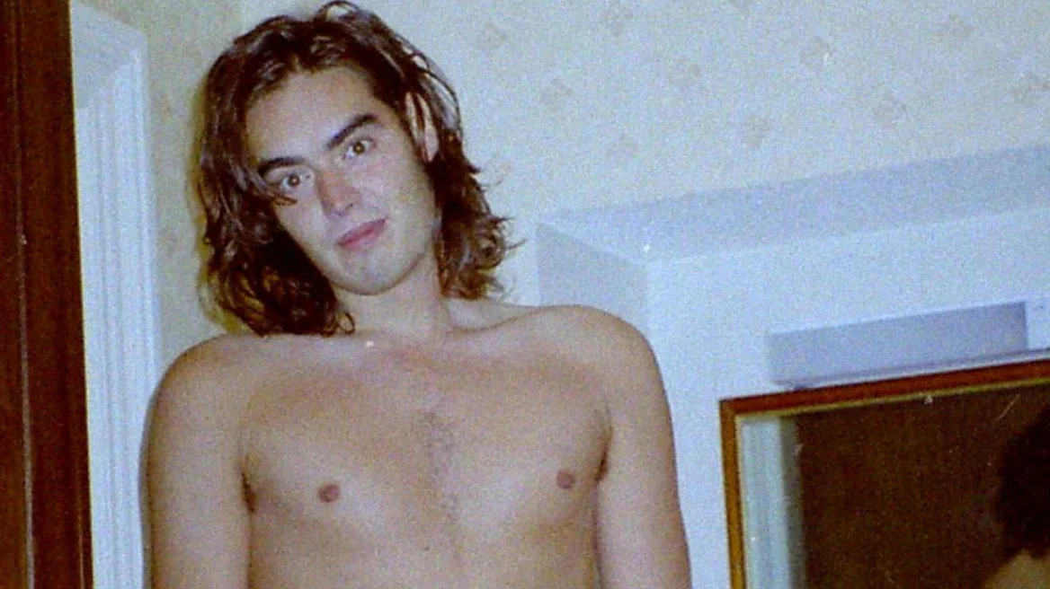 Ράσελ Μπραντ: Στο δικαστήριο ημίγυμνες φωτογραφίες του ηθοποιού που τράβηξε γυναίκα τη νύχτα του φερόμενου βιασμού της