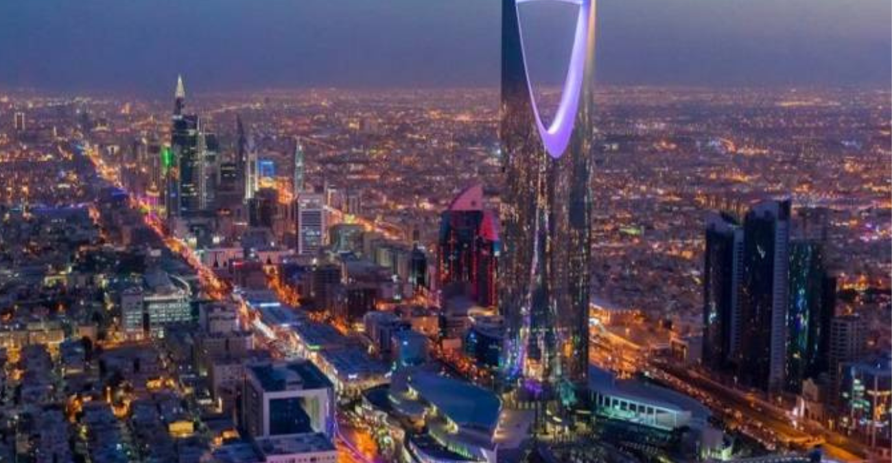 Η Σαουδική Αραβία επεκτείνεται και σε άλλες μορφές ενέργειας, πέραν πετρελαίου