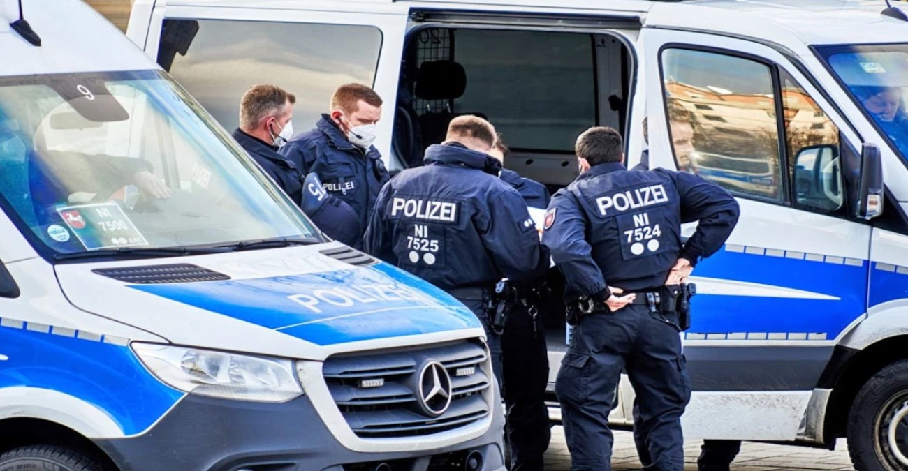 Γερμανία: Ακροδεξιοί σχεδίαζαν πραξικόπημα - 25 συλλήψεις