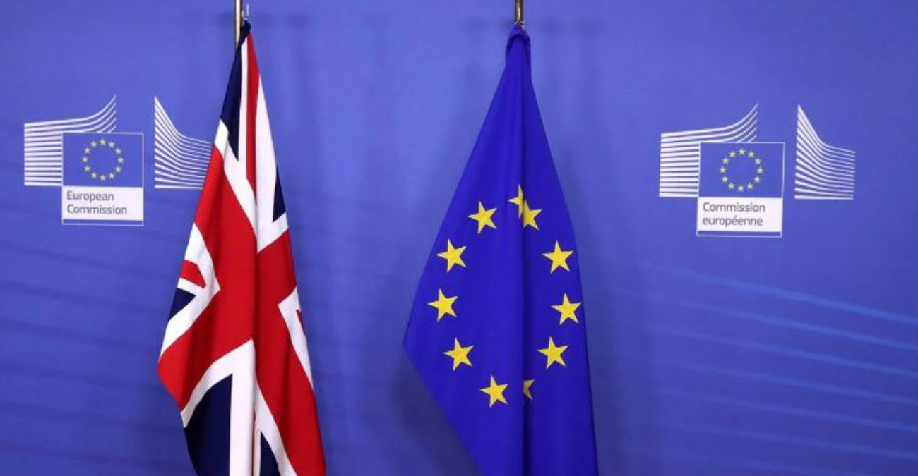 Έκλεισε η συμφωνία Λονδίνου-Βρυξελλών για το νέο Πρωτόκολλο Β. Ιρλανδίας στο πλαίσιο του Brexit
