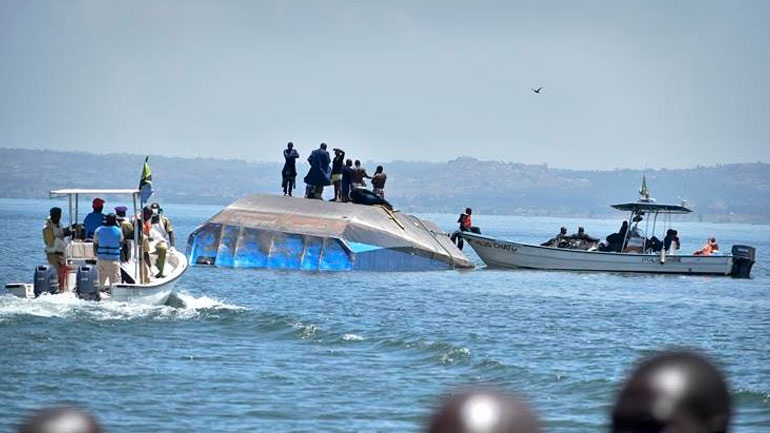 Μεγαλώνει η λίστα της τραγωδίας στην Τανζανία: Στους 218 οι νεκροί από την ανατροπή του πλοίου