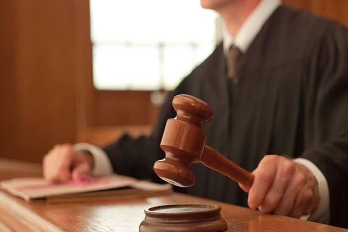 Στο Κακουργιοδικείο οδηγούνται σήμερα οι κατηγορούμενοι για φόνο Δημοσθένους