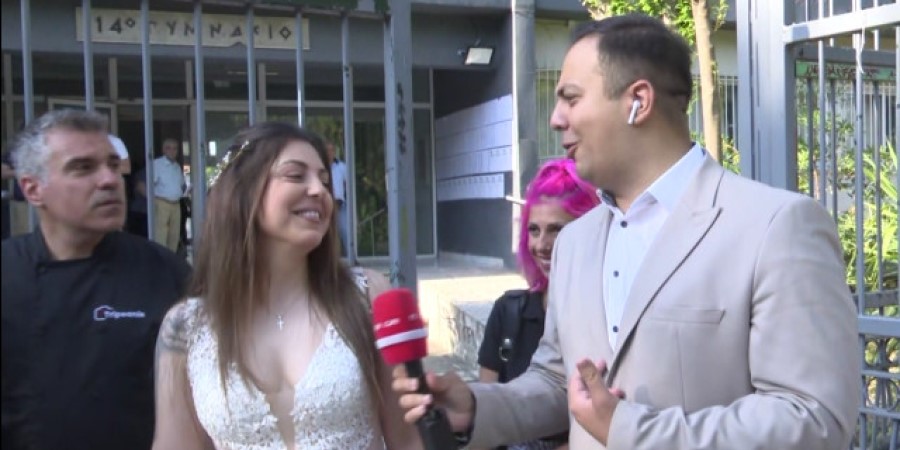 Viral νύφη στη Θεσσαλονίκη - Πήγε να ψηφίσει με το… νυφικό πριν τη γαμήλια φωτογράφηση - Δείτε βίντεο
