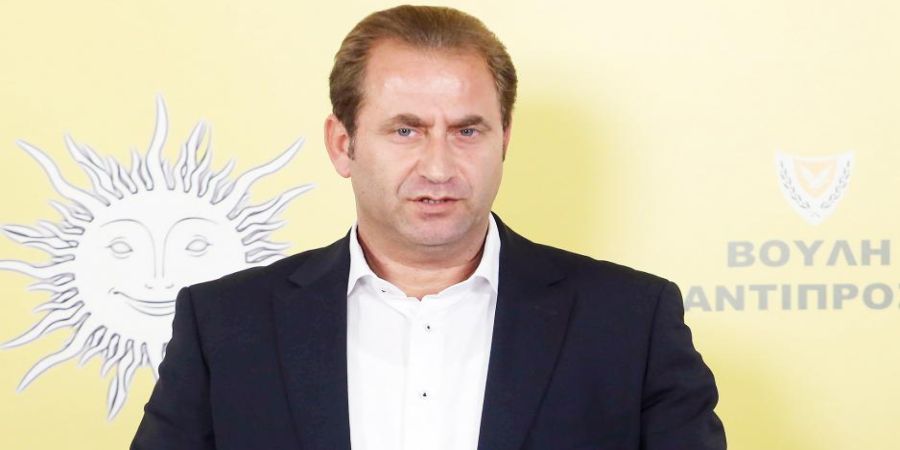 'Έπρεπε να είχαν ήδη παραιτηθεί' - Παραίτηση Αρχηγού και Υπουργού ζητά ο Λουκαΐδης