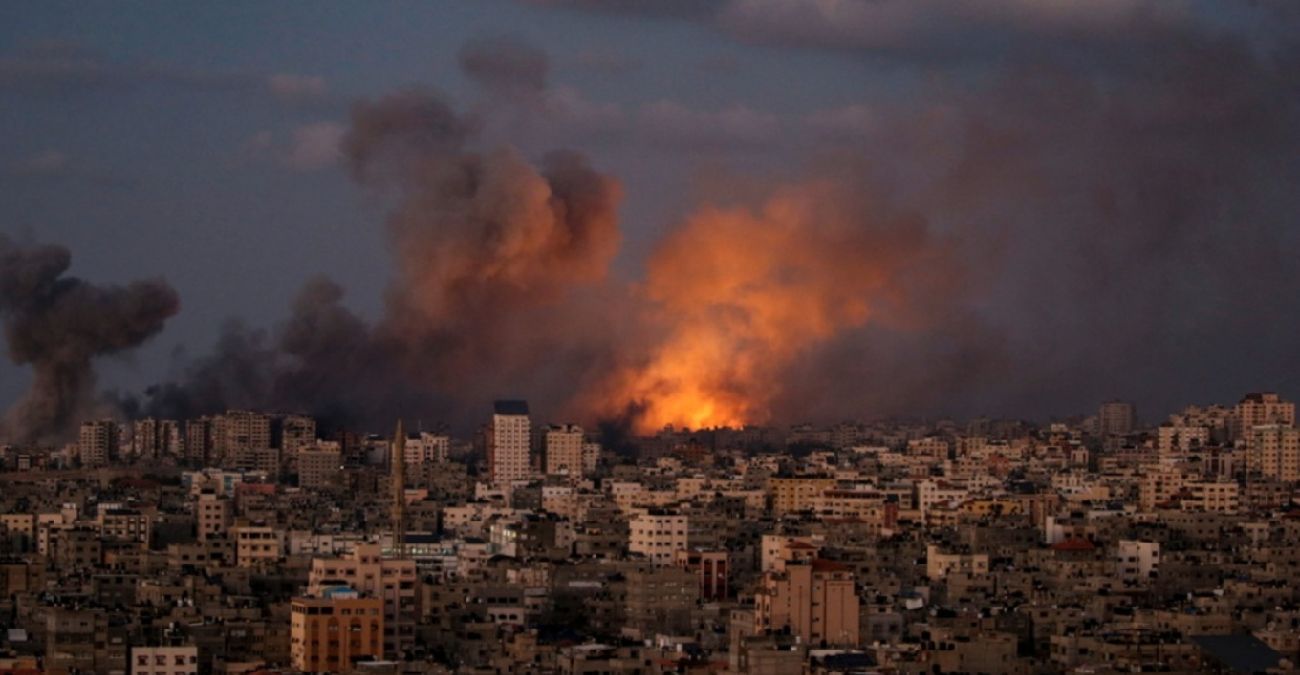 Πόλεμος στο Ισραήλ: Έληξε το τελεσίγραφο στη Χαμάς - Ξεκίνησαν οι επιδρομές του Ισραήλ στη Γάζα