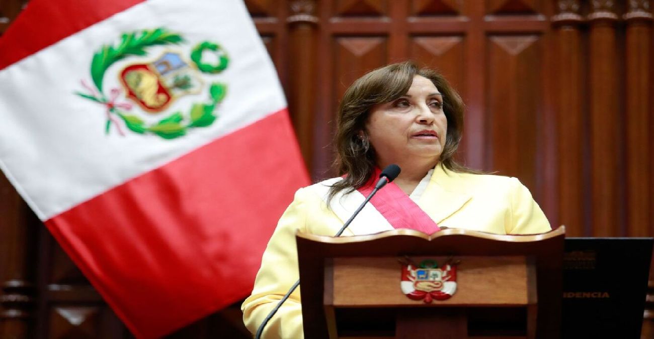 Περού: Δεν παραιτείται η πρόεδρος Μπολουάρτε - Ζητά προκήρυξη πρόωρων εκλογών