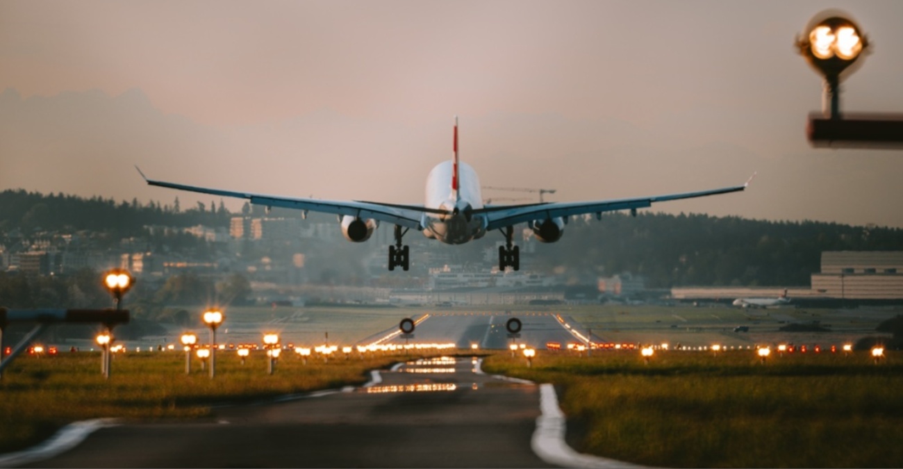 Σε «αναμμένα κάρβουνα» η ΕΕ για ενέργεια και μεταφορές λόγω Μέσης Ανατολής – Στο τραπέζι μέτρα για καύσιμα και εισιτήρια