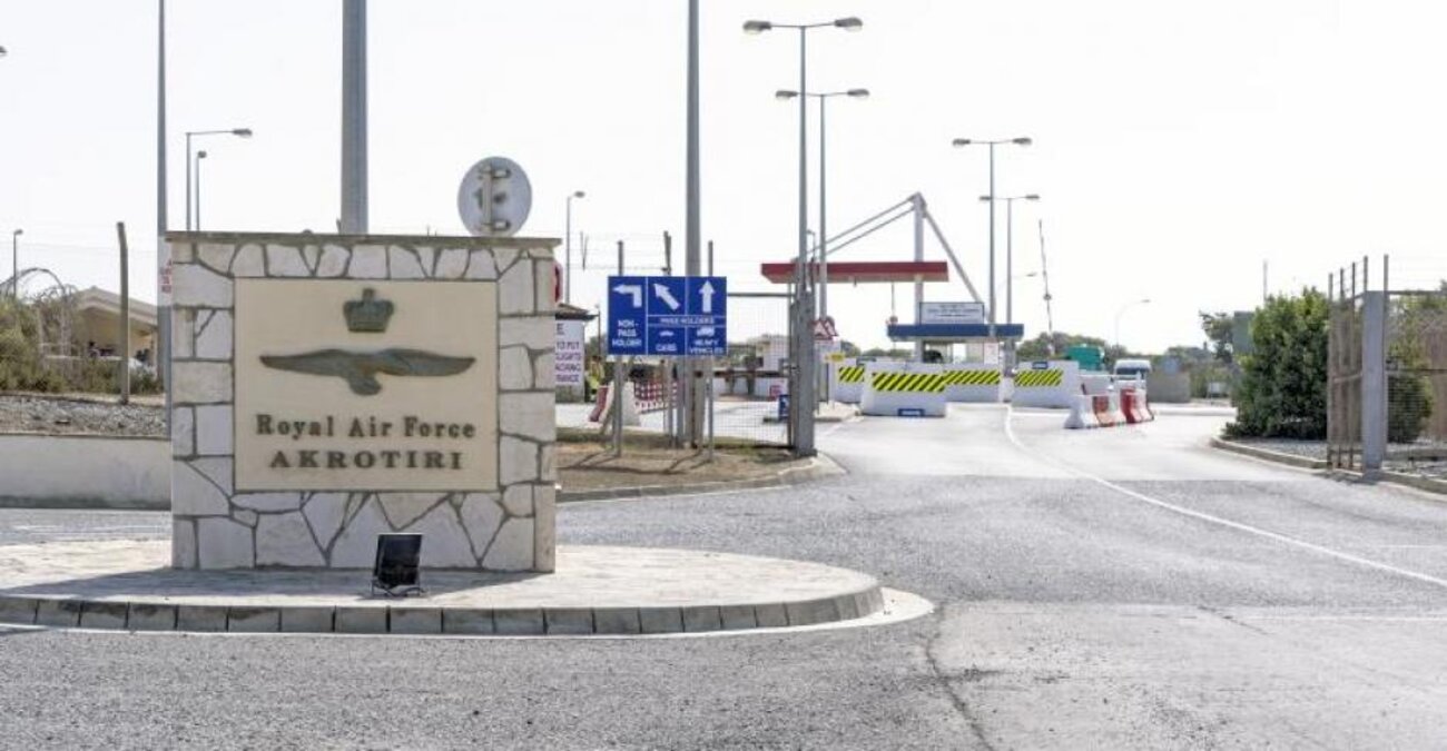 Επαναβεβαίωση βρετανικών θέσεων για Κύπρο - 3.000 στρατιώτες στις Βάσεις