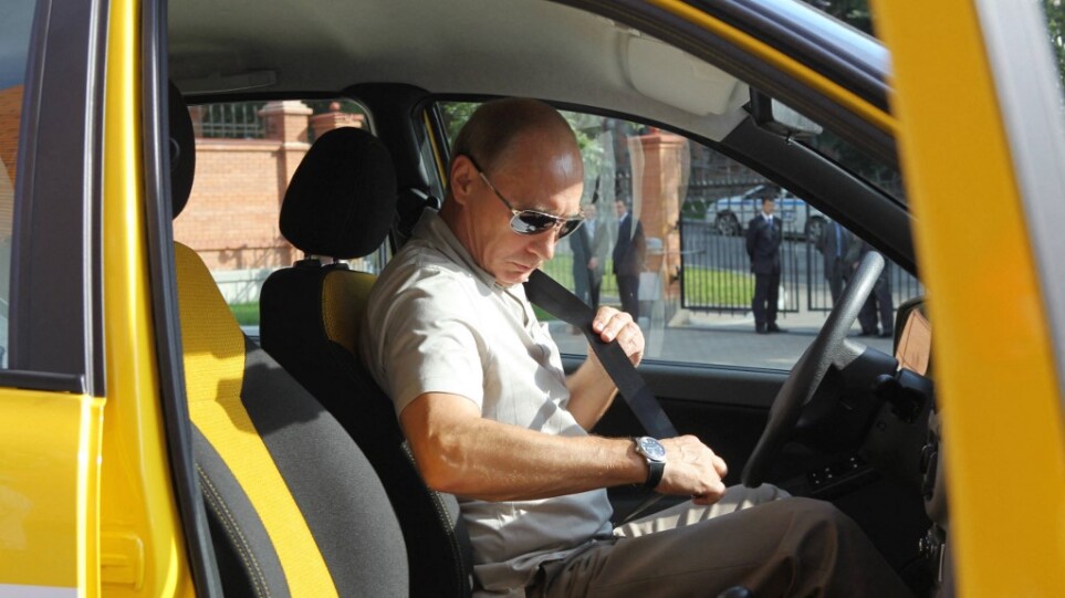 Βλαντιμίρ Πούτιν: Όταν ο Ρώσος πρόεδρος δούλευε ως... «ταξιτζής» - Είναι δυσάρεστο να μιλάω γι' αυτό»