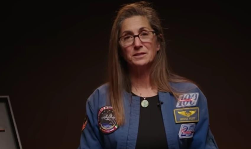 VIDEO: Είναι το σεξ στο διάστημα εφικτό; Μια πρώην αστροναύτης της NASA απαντά