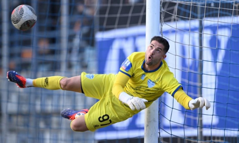 ΧΑΜΟΣ στην Ελλάδα: Πρόεδρος... χαστούκισε τον τερματοφύλακα της ομάδας του, ο οποίος κατέθεσε μήνυση!