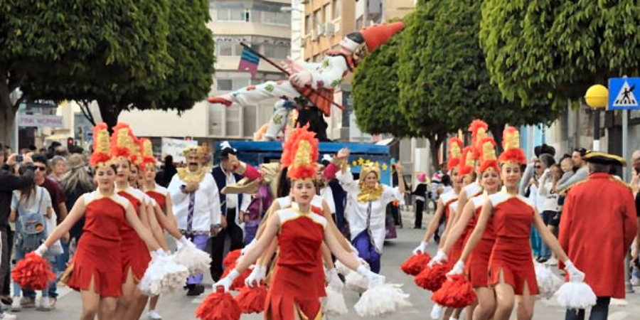 Λεμεσιανό Καρναβάλι: 'Η μεγαλύτερη σε συμμετοχή κόσμου τα τελευταία χρόνια' - Εντυπωσιακό και πολυπληθή