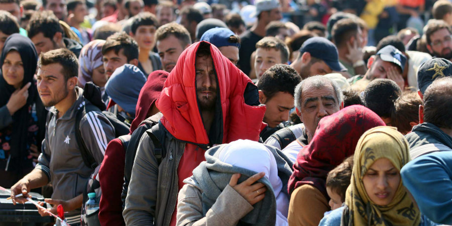 TIMES: 'Η συμφωνία ΕΕ - Τουρκίας για τους πρόσφυγες είναι zombie"