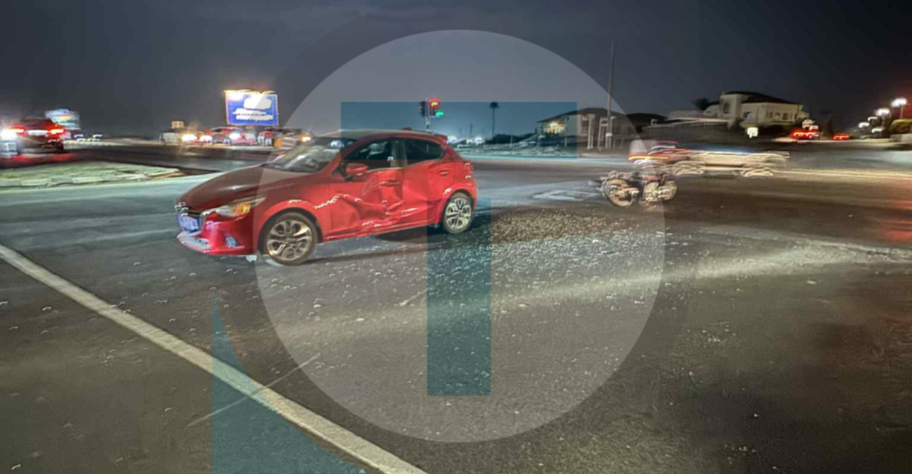 Σοβαρό τροχαίο στη Λευκωσία: Σφοδρή σύγκρουση μοτοσικλετιστή με όχημα - Εκσφενδονίστηκε στο οδόστρωμα - Φωτογραφίες από το σημείο