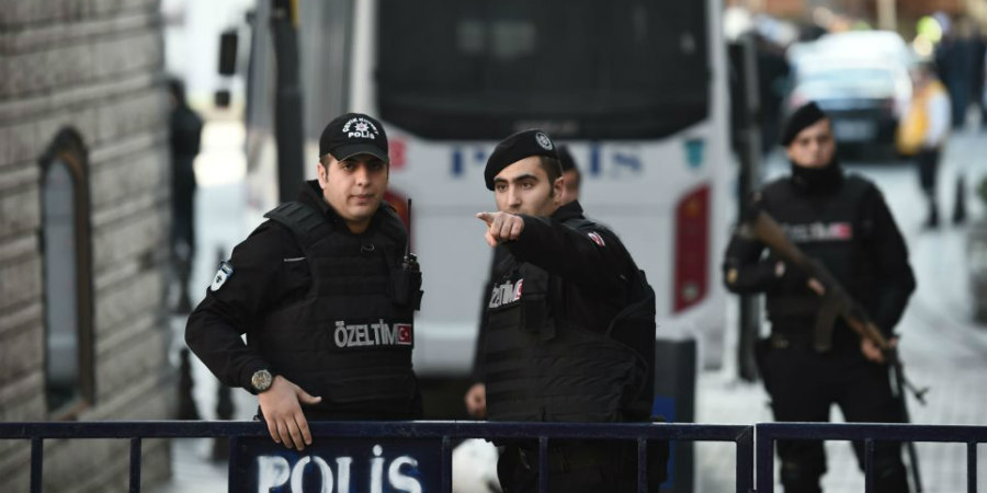 ΤΟΥΡΚΙΑ: Σύλληψη 70 αξιωματικών για διασύνδεση με Γκιουλέν
