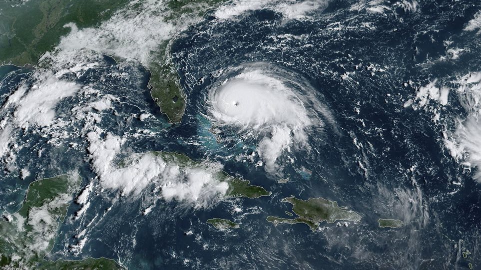 Χάος λόγω του τυφώνα Dorian - Κατευθύνεται προς Φλόριντα - ΦΩΤΟΓΡΑΦΙΕΣ 
