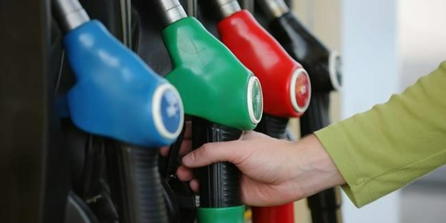 Καύσιμα: Τερματίστηκε ο μειωμένος φόρος κατανάλωσης - Πού κυμαίνονται οι τιμές και τα φθηνότερα πρατήρια