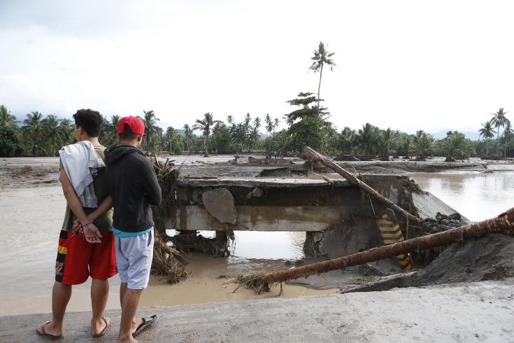 Τουλάχιστον 240 οι νεκροί από την καταιγίδα Τεμπίν στις Φιλιππίνες