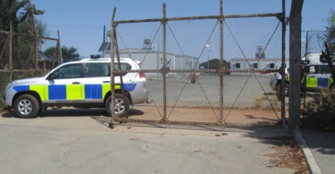 Τραγωδία στην άσφαλτο στο Ακρωτήρι: Νεκρός μοτοσικλετιστής μετά από σύγκρουση με αυτοκίνητο- Έκλεισε ο δρόμος