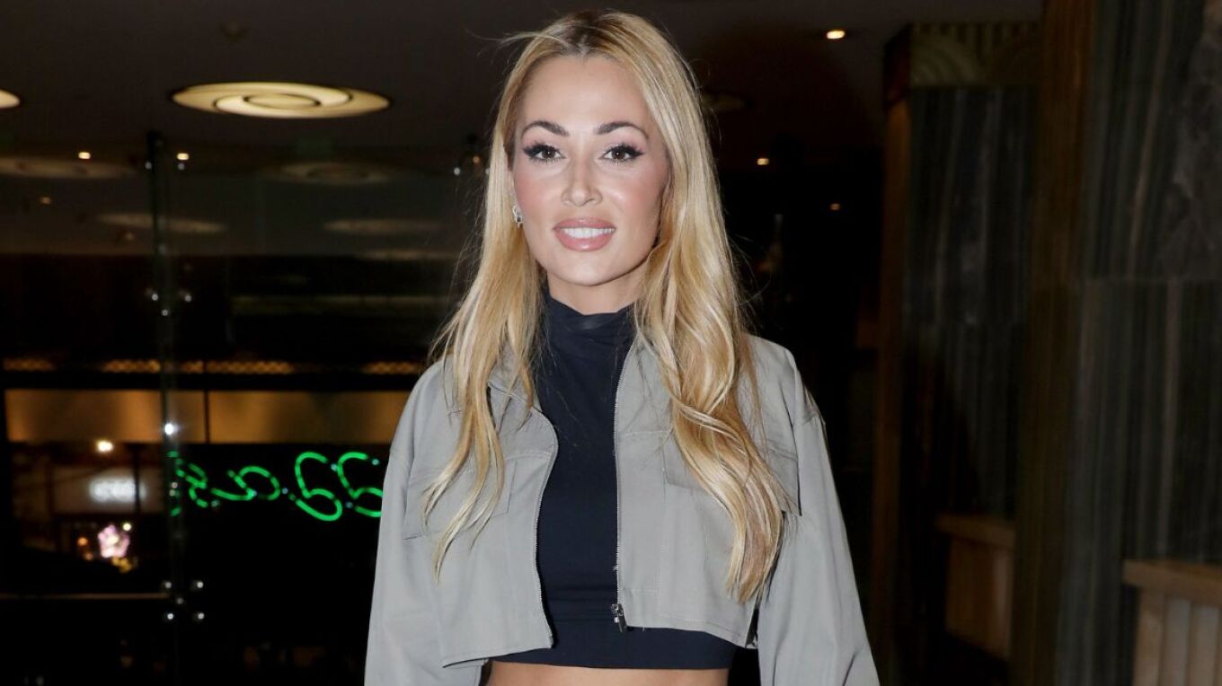 Έξαλλη η Ελένη Βουλγαράκη: «Πίσω από ποιες λέξεις θα το κρύψετε αυτό που είπατε»