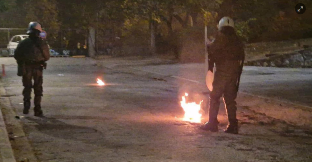 Θεσσαλονίκη: Σοβαρά επεισόδια μετά τη συναυλία του Λεξ – Δείτε βίντεο και φωτογραφίες