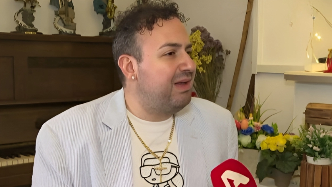 Μαυρίκιος Μαυρικίου: Πως απάντησε στο σχόλιο: «έκανε εγχείρηση αλλαγής φύλου; Επιτέλους το κατάλαβε»