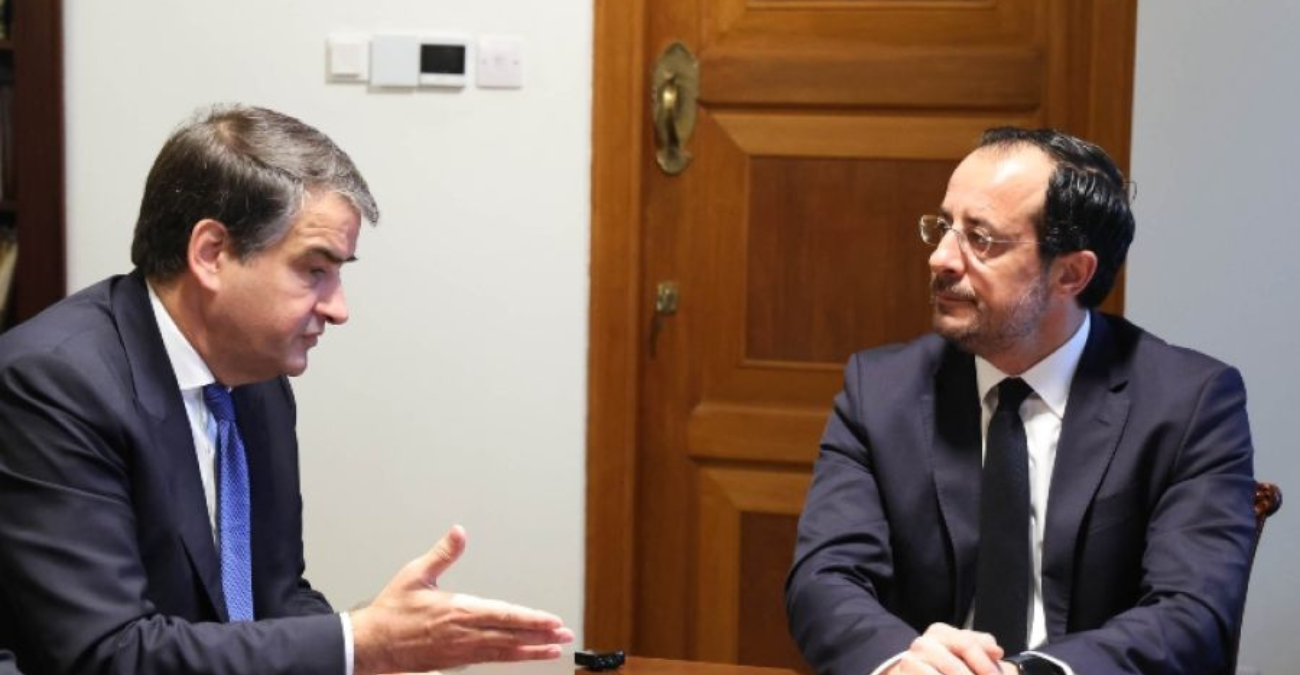 Κομισιόν για Κυπριακό: «Παραμένει προτεραιότητα για την ΕΕ η συνολική λύση του»